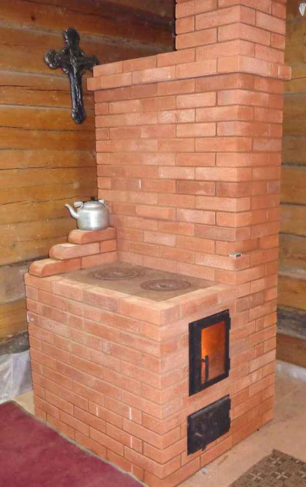 Кирпичная печь для дома и дачи на дровах: виды, отопительная дровяная печка из кирпича для отопления дома, как сделать каменную печь