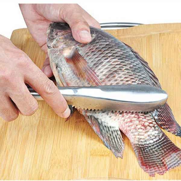 Как можно почистить рыбу + обзор японского способа