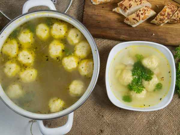 Суп с клецками: 4 рецепта приготовления с фото