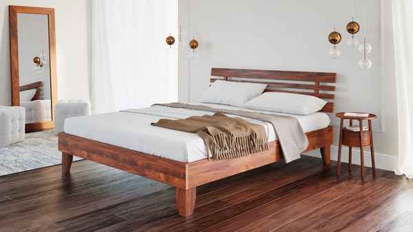 Кровати из массива дерева в интерьере спальни. Советы, фото-идеи.
