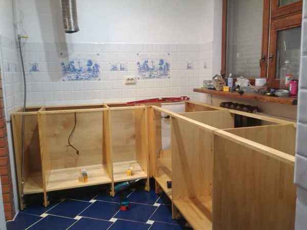 Как сделать кухню своими руками из мебельных щитов: изготовления