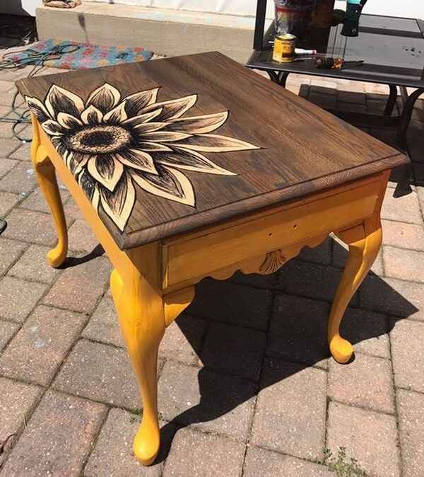 Как покрасить и декорировать деревянный стол своими руками