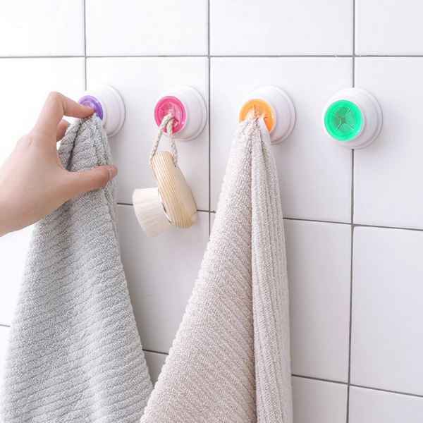 Вешалки для полотенец в ванной: как сделать настенные крючки своими руками?