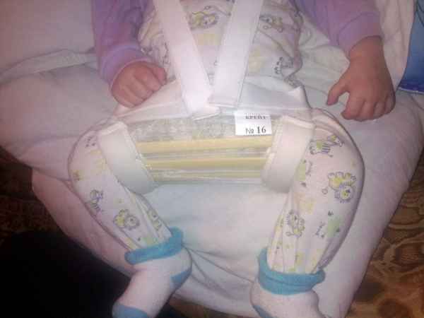 Подушка Фрейка для новорожденных: показания, как сделать своими руками