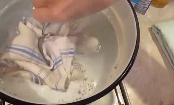 Как отбелить кухонные полотенца в домашних условиях без кипячения - лучший способ