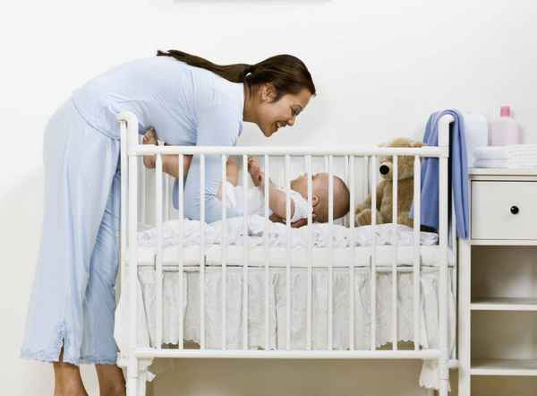 Как выбрать кроватку для ребенка? Советы родителям