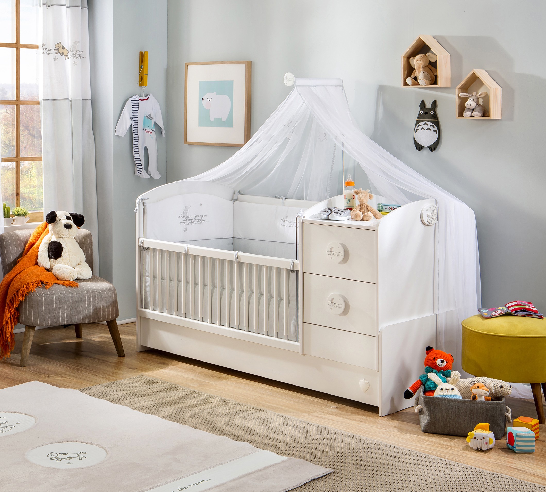 Как выбрать кроватку для малыша?
