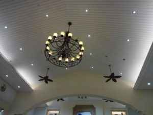 Как рассчитать количество светильников в натяжной потолок: способы узнать, сколько источников света нужно в комнате на квадратный метр, расчет точечных и других потолочных ламп