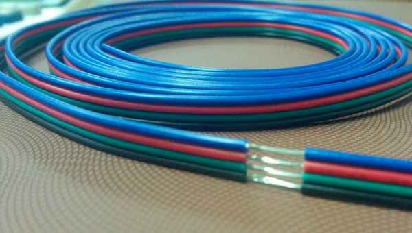 Кабель для светодиодной ленты: как рассчитать сечение кабеля и допустимое напряжение